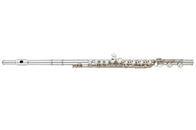 4K transparent cutout of product photography of a single silver transverse flute, isolated object, entire subject visible, centered in frame, pure white background, seamless white backdrop, high key studi…